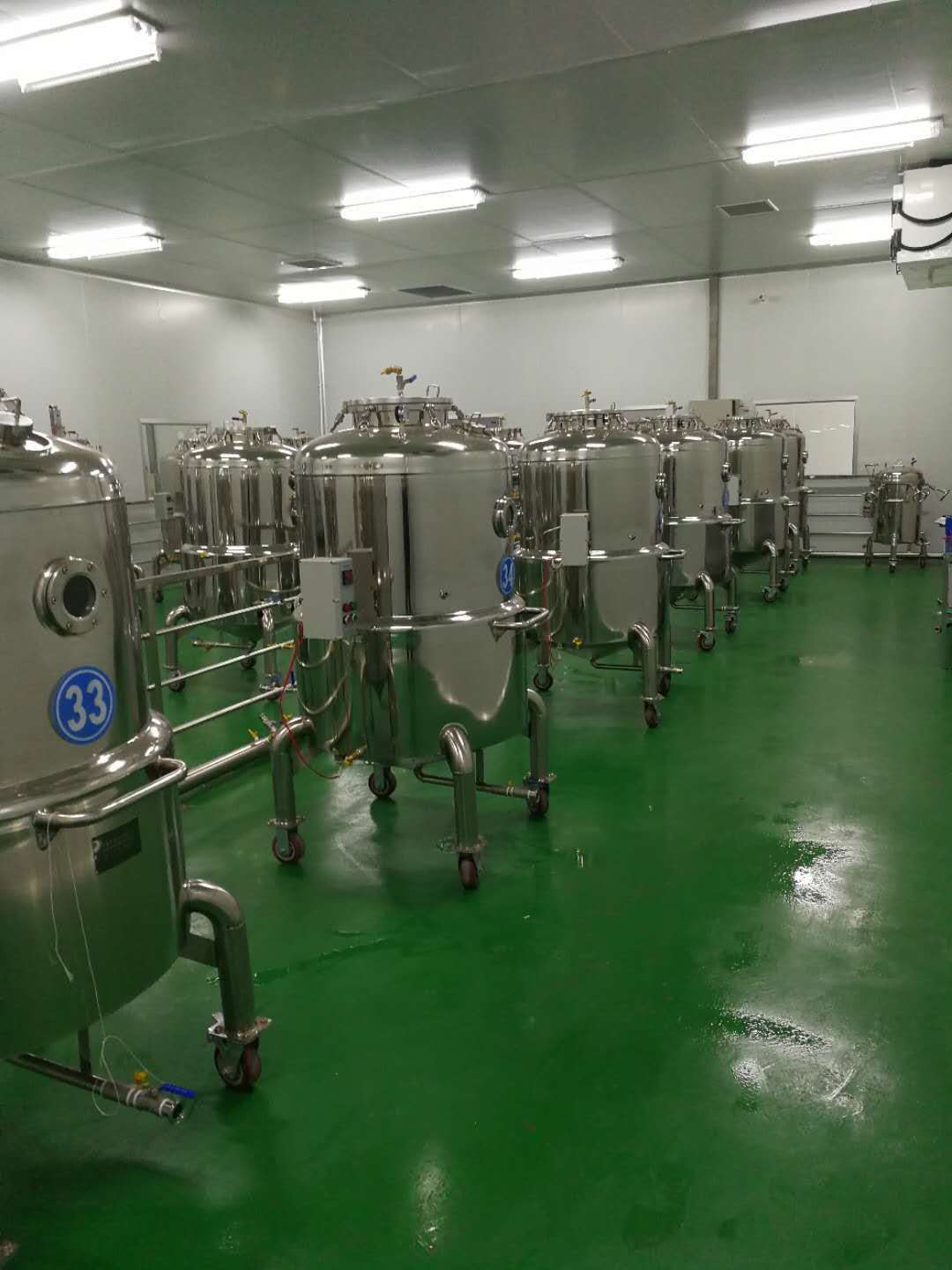Edible Mushroom Fermentation Tank detail view